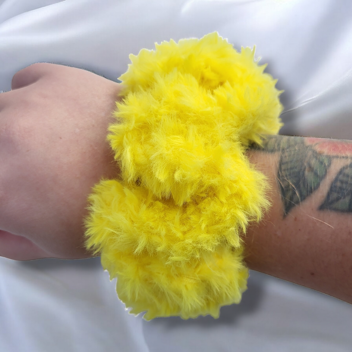 Jumbo Fur Scrunchie